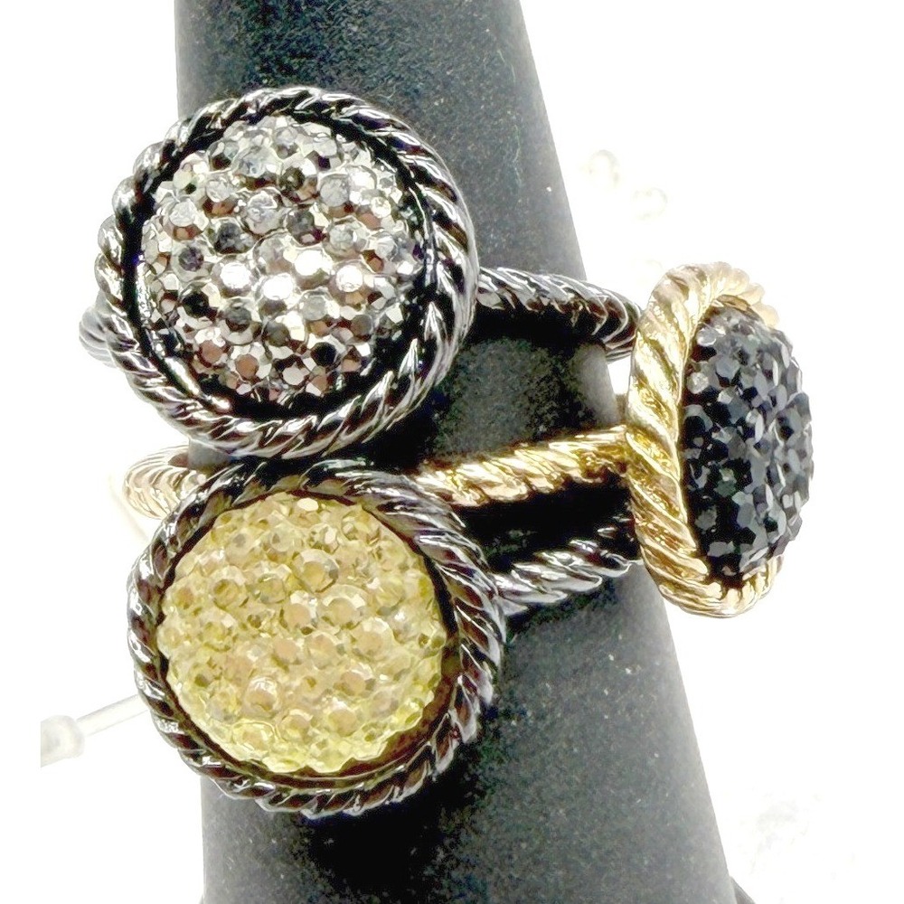 Set of 3 Mixed Metal Rings Size 7 Gold Silver Black Textured‎ NWT